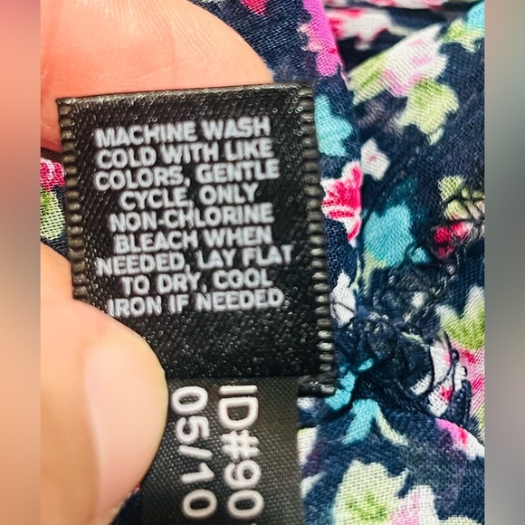 Express floral strapless summer , sun dress size med great conditions - Picture 9 of 9